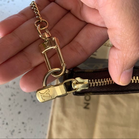 SOLD!! —— Louis Vuitton Mini Pochette - Picture 5 of 8